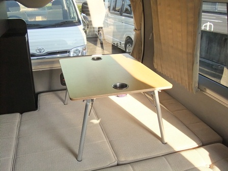 ZATAKU　と　Cupholder
