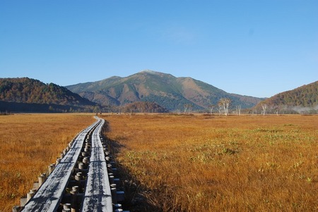 晩秋の尾瀬　見晴キャンプ場と至仏山　その１