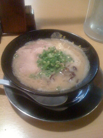 長崎ちゃんぽんと博多ラーメン