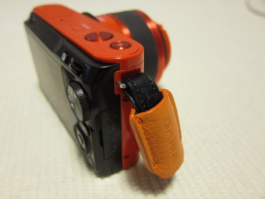 Nikon1 J2 のハンドストラップ