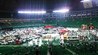ヤフオクドーム　トヨタ創業祭