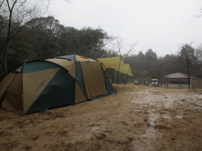 耐寒訓練キャンプ2023雨(絵下山深山の滝キャンプ場：無料)