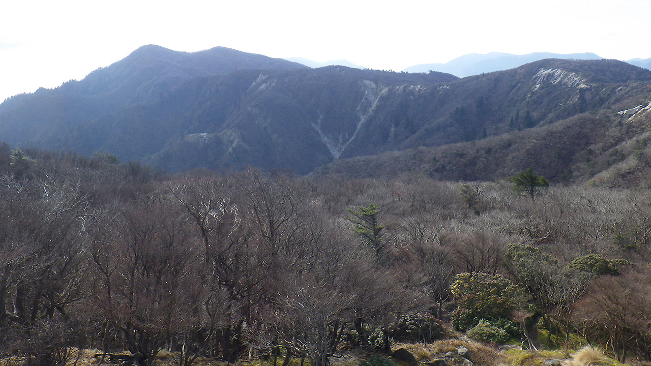 鈴鹿山脈・三池岳、小さくても存在感アリの山（2018.12.02）