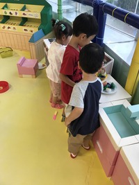 ９月