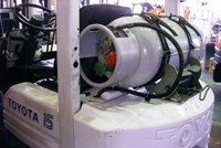 キャンピングカーへのガスボンベ 積載注意事項