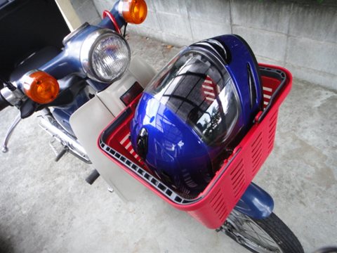 釣りバイク：スーパーカブに前カゴをつける！【原付】