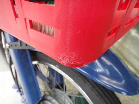 釣りバイク：スーパーカブに前カゴをつける！【原付】