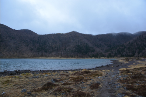 晩秋の関東以北最高峰を歩く