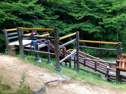 スポオソからの穴場ソフトクリーム屋さん経由で葛城山麓公園