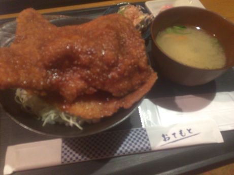 炭ダイニング ととや 【加古川町】