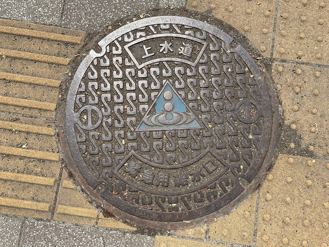 路のカントリーサイン　１