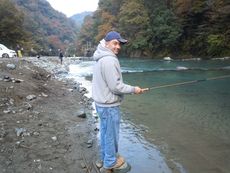 紅葉の 『森』 でソロる。