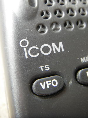 ICOM　IC-S32　FMトランシーバー