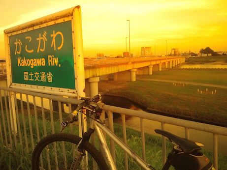 あ～っ、股が・・・