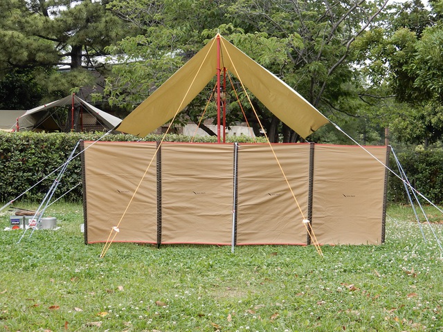 デイキャンプが楽しくないわけがない:サイトを快適な空間にするtent-Mark DESIGNS 陣幕ミニTC