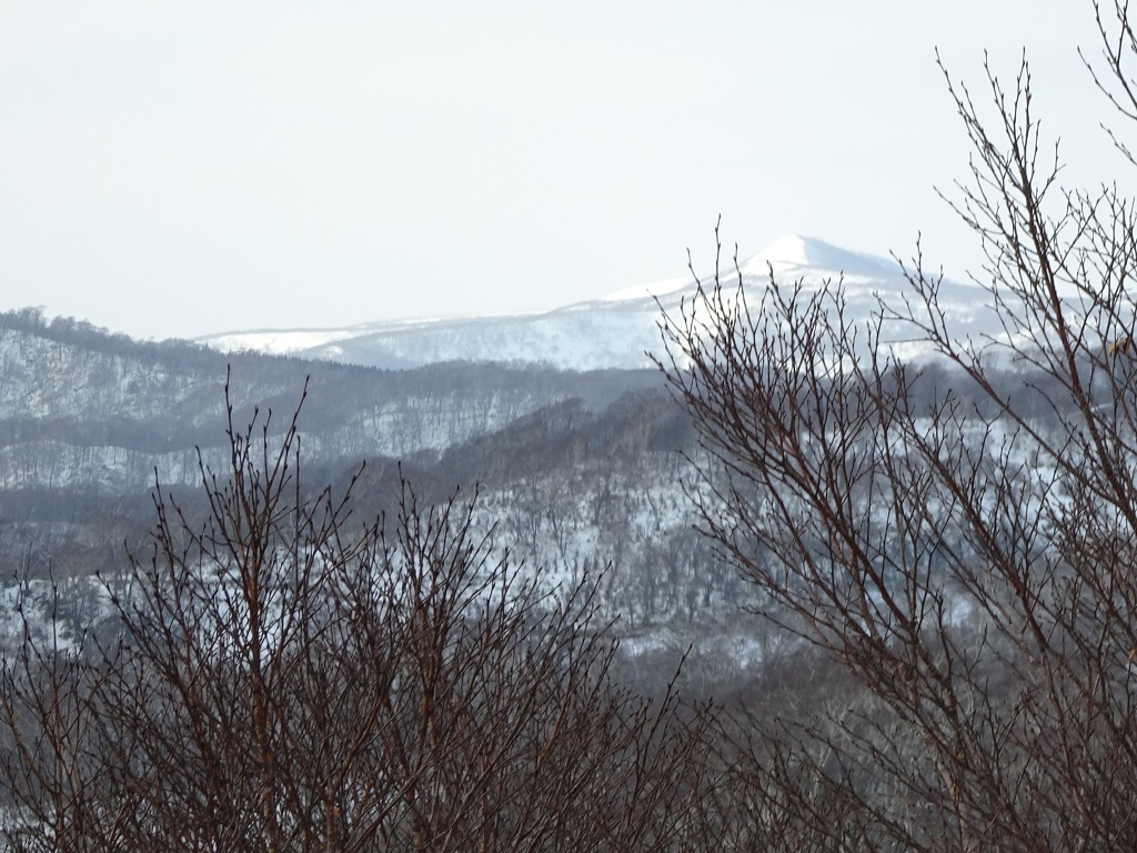 頂上から袴腰岳