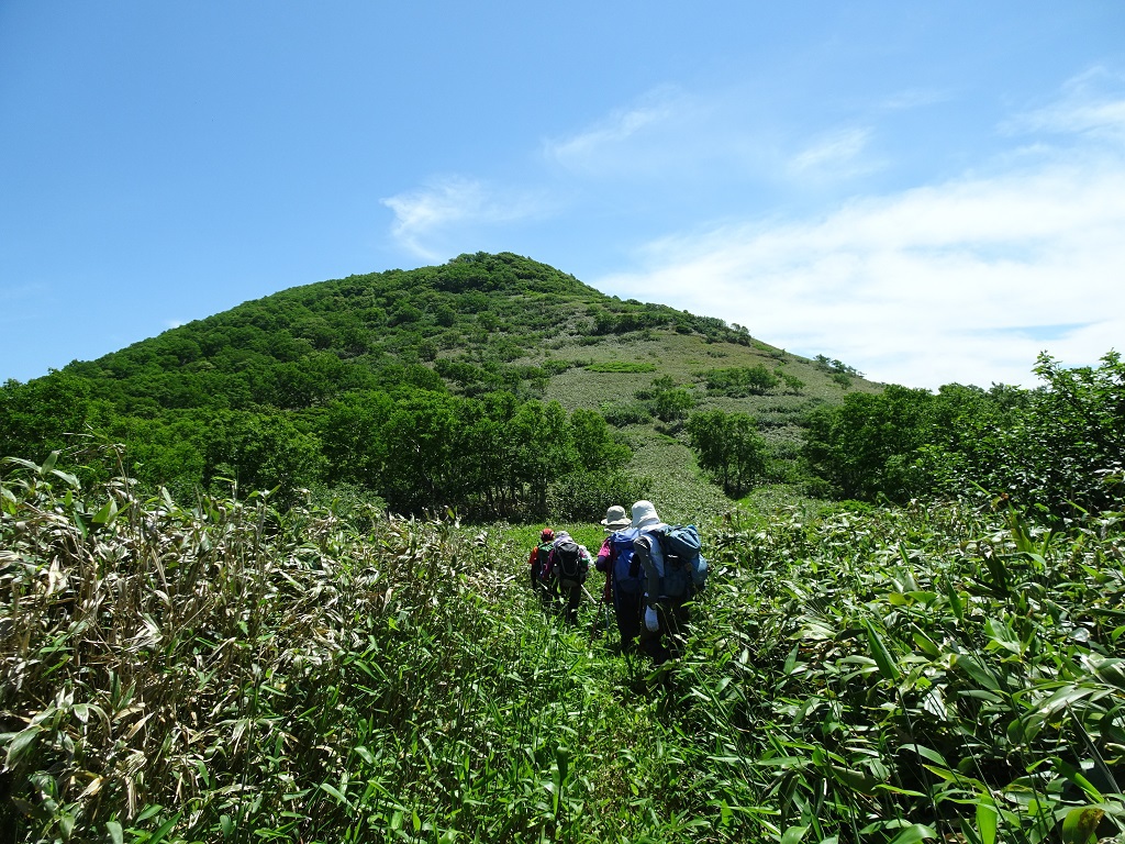 本峰に向かう