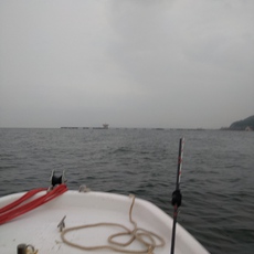 雨の須磨では何も釣れない(..) 2020/06/02 07:04:53