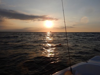 夏は夕まづめ