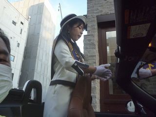 七夕祭りオープニングパレード （ブンブンと手を振るんだよ）