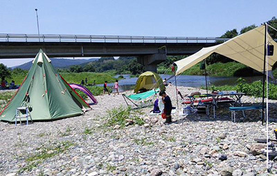 なりキャンレポ⑦学校橋河原で夏キャンプ