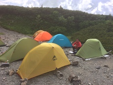 今日は蝶ヶ岳のテン場⛰