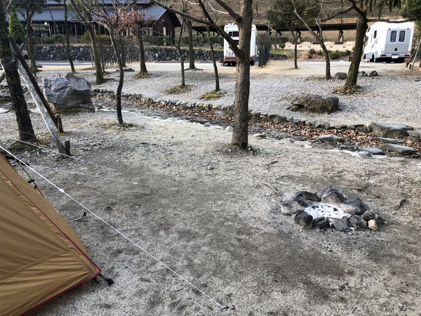 焚き火三昧の冬キャンプin青川峡キャンピングパーク