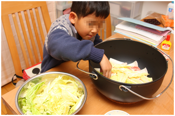 白菜と豚肉の重ね蒸し！チーズもね。