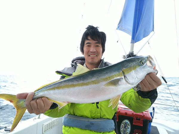 しぐ日記 初釣り 観音崎沖青物ジギング ワラサ