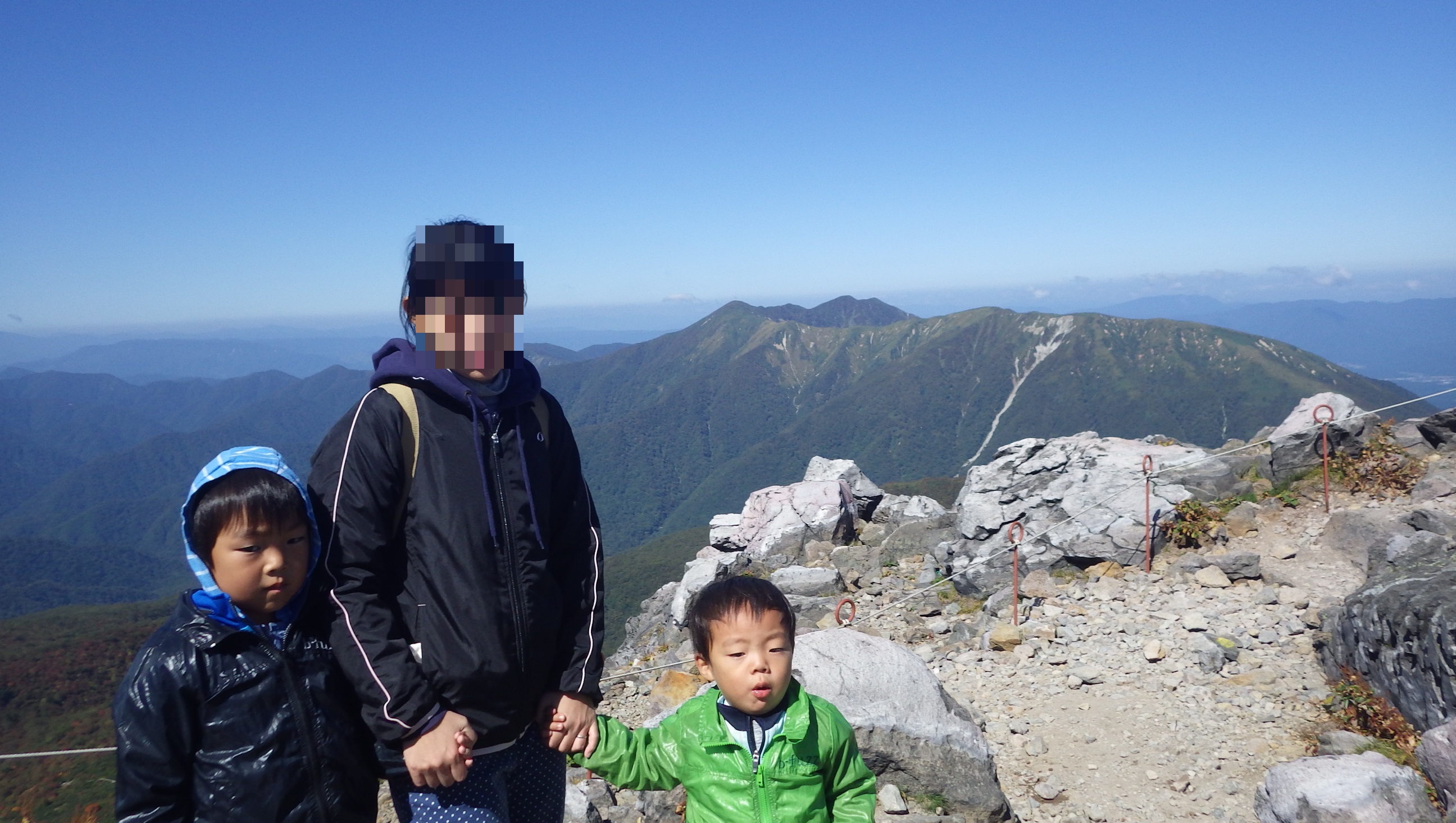 那須プレリーオートキャンプ場２日目　茶臼岳登山２歳児でも登れるかな