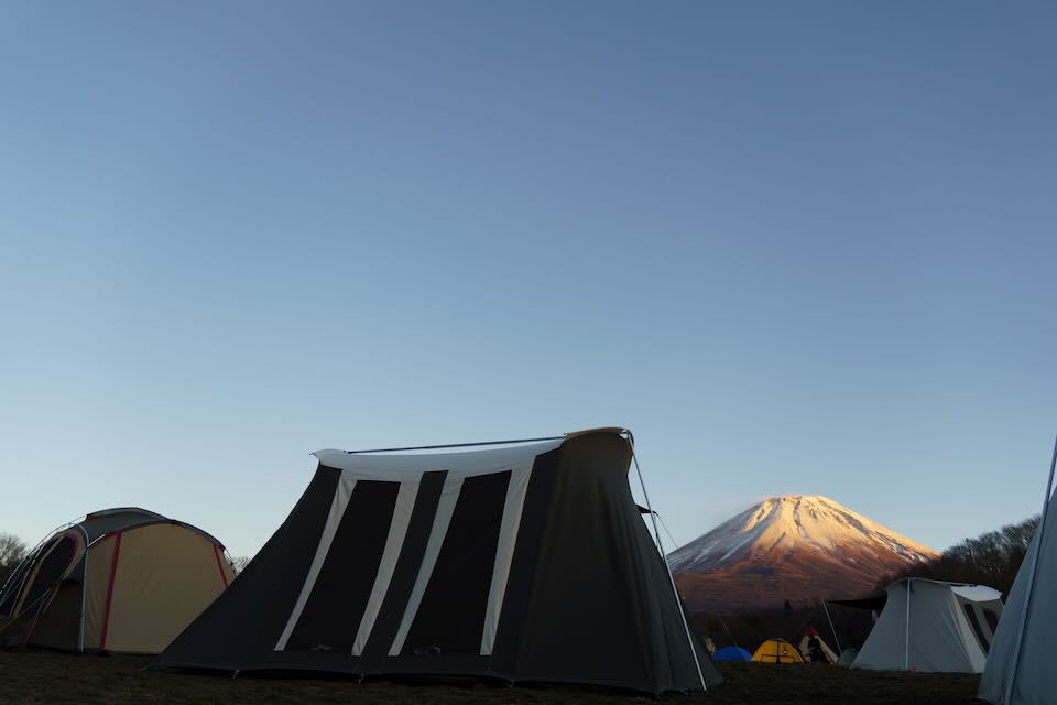 圧倒的な富士山の麓で初の年越しキャンプ①【STAR MEADOWS富士ヶ嶺高原キャンプ場】2020年12月30日〜