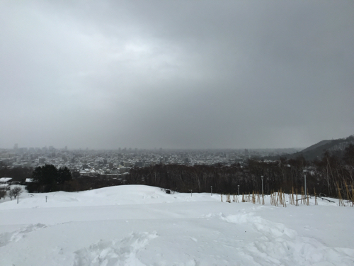 藻岩山への冬山登山・旭山記念公園コース