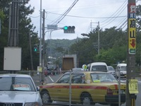 いきなり渋滞に…。 2006/05/06 11:24:00
