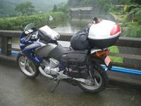 寝ても起きても雨。 2006/08/01 21:28:00