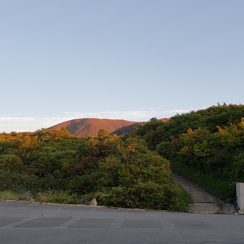 紅葉にはまだ早い栗駒山荘へ。