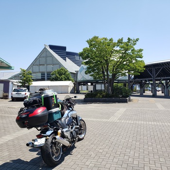 夏のキャンプ地は海か山か！