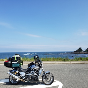 夏のキャンプ地は海か山か！