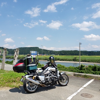 夏のキャンプ地は海か山か！