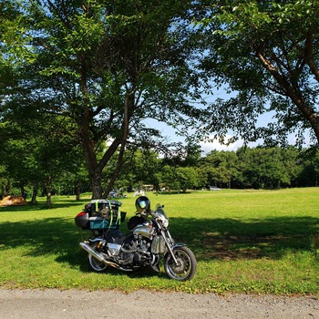 夏のキャンプ地は海か山か！