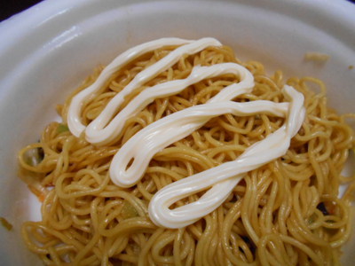 日清焼そばU.F.O.　上海オイスター焼そば