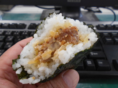 具たっぷり！　鶏唐揚マヨネーズ