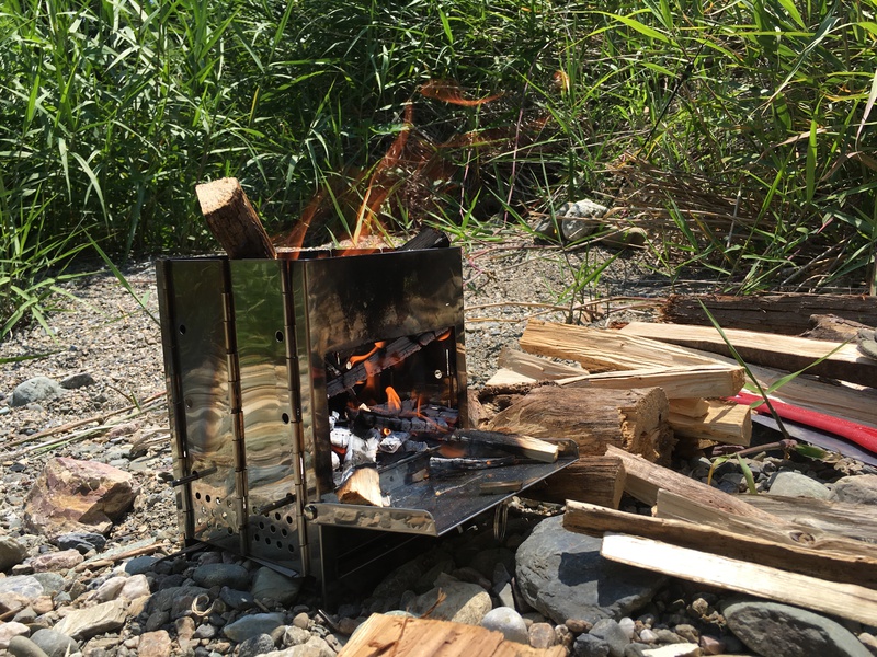 河原でボックスストーブデイキャンプ