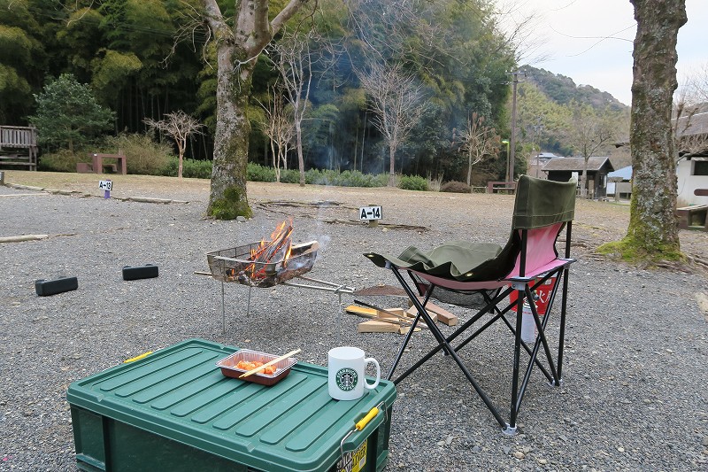 静岡県の無料キャンプ場へ