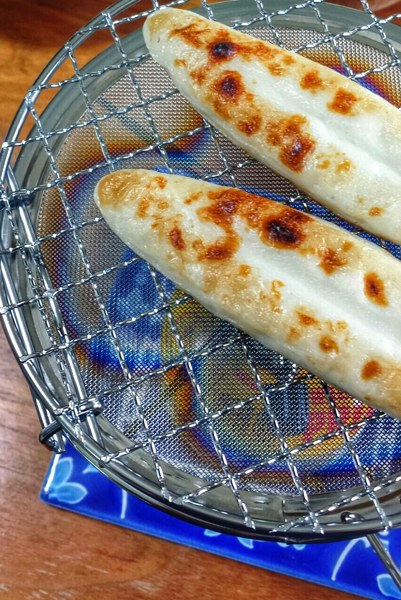 ユニフレームのミニロースターで焼き焼きすると ポチッと さてキャンプへ