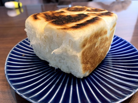 元気にしていますょー！