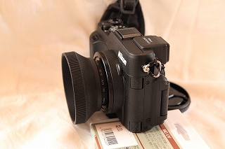 コンデジ新調　ニコンCOOLPIX  P7800