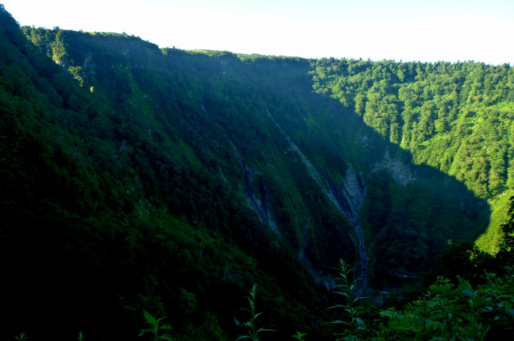 真夏の立山・大日三山縦走、そして花美しい弥陀ヶ原へ