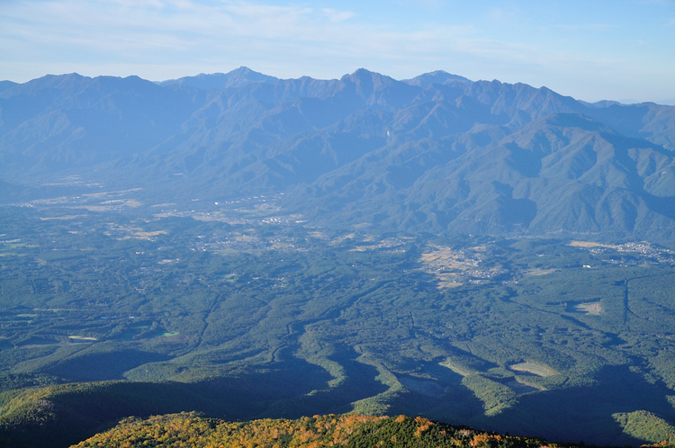 キレットを越えて八ヶ岳の主峰・赤岳へ