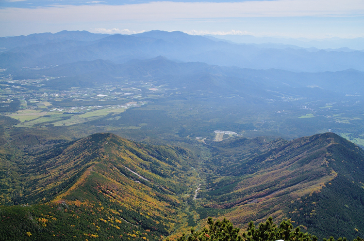 キレットを越えて八ヶ岳の主峰・赤岳へ