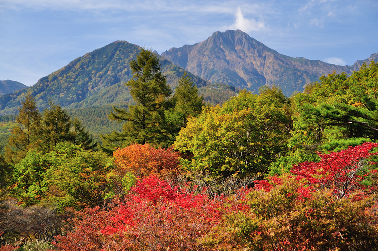 キレットを越えて八ヶ岳の主峰・赤岳へ